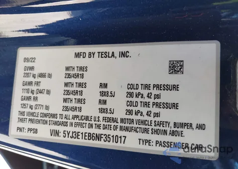 2022 Tesla Model 3 Long Range Dual Motor All-Wheel Drive z USA, uszkodzony, nr VIN 5YJ3E1EB6NF351017